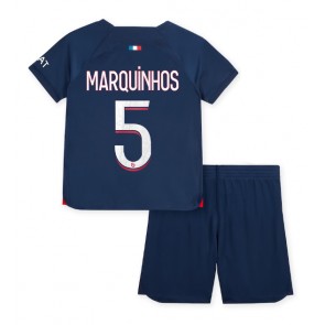 Paris Saint-Germain Marquinhos #5 Hemmaställ Barn 2023-24 Kortärmad (+ Korta byxor)